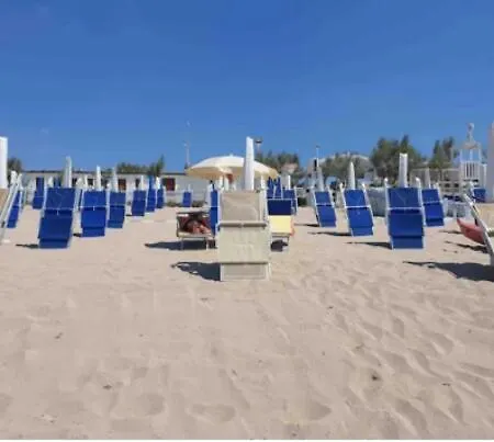 Raffaela Lido Silvana Marina Di Fatamorgana * Pulsano