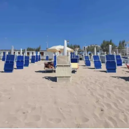 Raffaela Lido Silvana Marina Di Fatamorgana